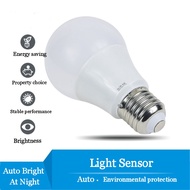 🔥 Barang Murah 🔥 E27 Led Sensor Lamp Bulb Automatic Dusk To Dawn Auto On Off Bulb Home Jualan Murah 