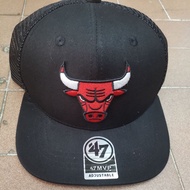 CHICAGO BULL CAP TRUCKER SNAPBACK CAP