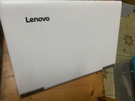 Lenovo ideapad 700 white