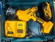 DEWALT 得偉充電式往復鋸 馬刀鋸 20V 6Ah 電池 充電器 儲物箱