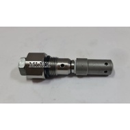 Hitachi EX60/UH07-7 Main Relief Valve - 0332937