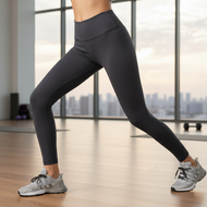 Skin-friendly high-waist nude yoga pants with cinched tummy and lifted glutes.  Seluar Yoga Bogel Be