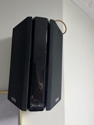 Famous Audio 喇叭一對