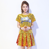 June ชุดการแสดงเต้นแจ๊ส1ชุดเดรสปักเลื่อมชุดเชียร์ลีดเดอร์ทรงสี่เหลี่ยมทันสมัยสำหรับเด็กผู้หญิงนักเรี