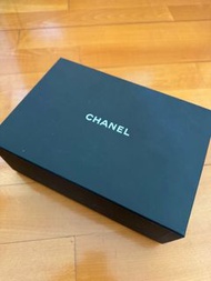 Authentic Chanel box 包裝盒