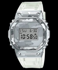 深水埗 有門市  G-SHOCK 全新正貨 1年保養 CASIO 錶 卡西歐 GSHOCK 男裝/女裝/手錶 卡西欧 GM-5600SCM-1 GM5600SCM-1 gm-5600 gm5600  GM-5600SCM-1d GM5600SCM-1d 農家橡樹 八角形 金屬質感 金屬包覆 金屬錶