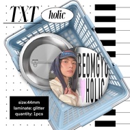 txt holic button badge (44mm glittered)