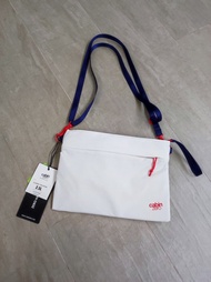 Cabin zero 2.5L travel bag