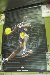 [蚤舊舊] 全新 柯比 布萊恩 Kobe Bryant 1997年美國進口海報 籃球 NBA 洛杉磯湖人