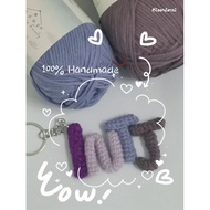 [100％ handmade ] Customize gift for friend crochet MBTI / alphabet keychain 客制化字母钩针钥匙扣