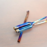 Titanium Tuning fork pendant・チタンの音叉4096Hz・空色