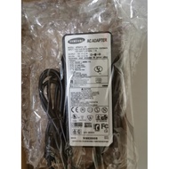 Samsung Adapter Charger 19V 2.1A(3.0mm x 1.1mm)