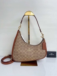 สินค้าแท้รับประกัน💯 NewShop Twisted Teri Shoulder Bag In Signature CBI02