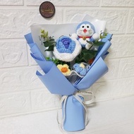 高30cm鈎織多啦A夢畢業花束