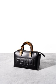 TAS WANITA FENDI BY THE WAY MINI EMBOSSED LOGO TOP HANDLE BLACK ORIGINAL