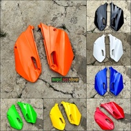 Old YZ 85 body Cover Rear wing Side panel old YZ 85 seat wing
