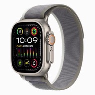 Apple - APPLE WATCH ULTRA 2 (GPS + 流動網絡 , 49毫米 鈦金屬錶殼 配 綠色配灰色越野手環；S/M)
