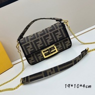 Fendi Classic Presbyopic Handbag Baguette Baguette Embroidered Jacquard One-Shoulder Diagonal Female