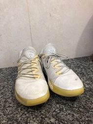 Harden Vol.1 Yacht 全白 二手 US8