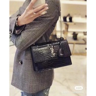 Crocodile Pattern Shiny Saint Laurent YSL Sunset Bag Sunset Chain Bag Shoulder Bag Crossbody Bag Han