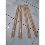 A pair of wooden exercise sticks pound fit 40 cm and 60 cm long work out stick ripstix