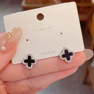 [Real photo] 4-leaf clover earrings