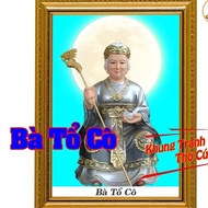 Hanging paintings, photos worshiping the ancestors with bright silver light + Beautiful bright photo