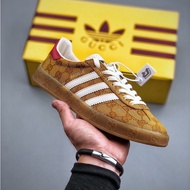 Adidas Original Gazelle Skate Casual Sports Shoes for Men and Women Brown