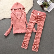 GUSISS Y2K เซ็ต2ชิ้นสำหรับผู้หญิงชุดชุดแนบเนื้อสีเวลเว็ทเสื้อผู้ชายมีฮู้ด2ชิ้นพร้อมกระเป๋ากางเกงและช