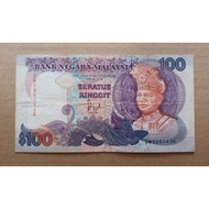 Malaysia Old Series RM100 Old Banknote Siri 6 with(united states Banknote)For Collection Only