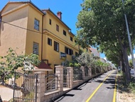 Azizam hostel