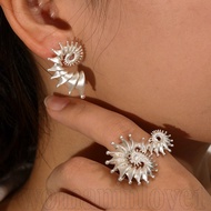 3D Matte Conch Ring - Conch Shell Shaped Stud Earring - Unique Party Earring - Retro Finger Circle -