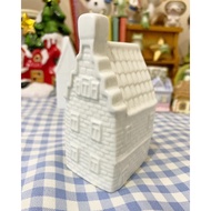 Selected ceramic European house salt and pepper sprinkler jars