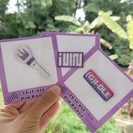 Gidle brooch enamel pin badge