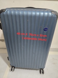 Suitcase Luggage 名牌旅行喼 行李 旅行箱 正常運作 Hallmark Design Collection