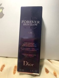 Dior forever skin glow 粉底液