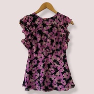 Most Pinterest and Vintage-esque KS Black and Pink Daisies Floral AOP Romantic Blouse | 90s Y2K Chic