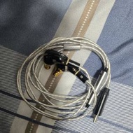 Campfire Audio
Axion II