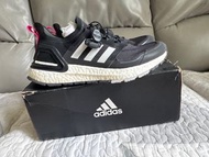 Adidas Ultraboost All Terrain 黑色運動鞋