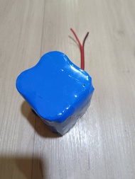 Battery pack แบตเตอรี่ แพ็ค 12v 4S 6000mah LFP แบตเตอรี่ 32700 แพ็ค มี BMS ใช้เป็น อะไหล่ ลำโพงบลูทู