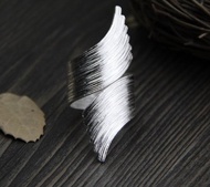 真正的 S999 純銀女士誇張翅膀設計開口戒指手工拉絲