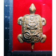 Phaya dao Sangkachai神龟 善加财 龙婆银
Luang phor ngern 
Wat Donyaihom
佛历B.E 2510-2515
Nur samrit 三宝铜金属材料