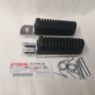 Y15ZR /FZ150 FR FOOTREST YAMAHA OEM