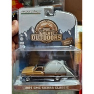 Greenlight 1984 GMC Sierra Classic car, rare item