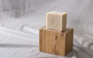 【手工皂 - 豆奶燕麥 (大)】非基改有機豆漿製成，自然香醇