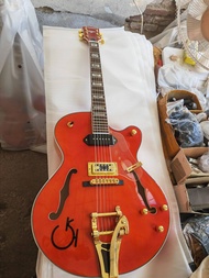 Gretsch 6120 Eddie Cochran แบบกลวงกีต้าร์ไฟฟ้ากีตาร์มืออาชีพสีแดง