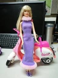 芭比娃娃 高領紫色華麗禮服含鞋子 不含芭比 玩偶週邊 少女娃娃