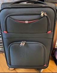 超級優惠《只限一個》  布料 黑色  black 22”  行李箱行李喼旅行箱旅行 360 wheels    luggage baggage suitcase      原價 $459  特價 $2