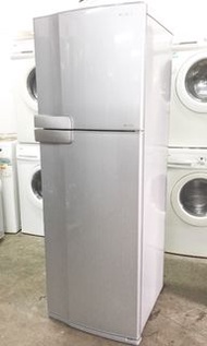 東芝 Toshiba雙門無霜雪櫃 157CM高