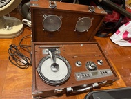 Vintage Style Wooden Portable CD Player &amp; Radio 復古木製一體CD機&amp;收音機